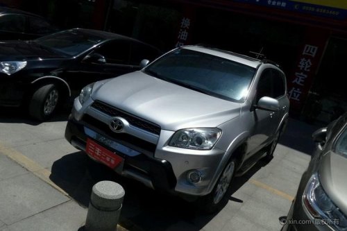 7年的二手rav4值得买吗